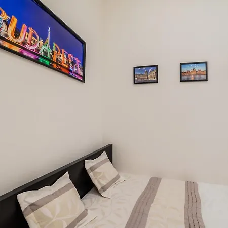 شقة Real Anker Ii بودابست