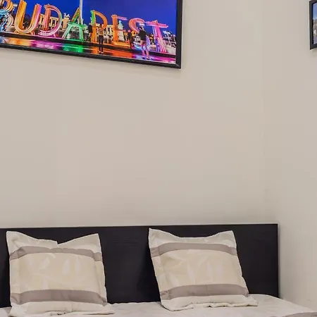 Real Anker Ii * بودابست